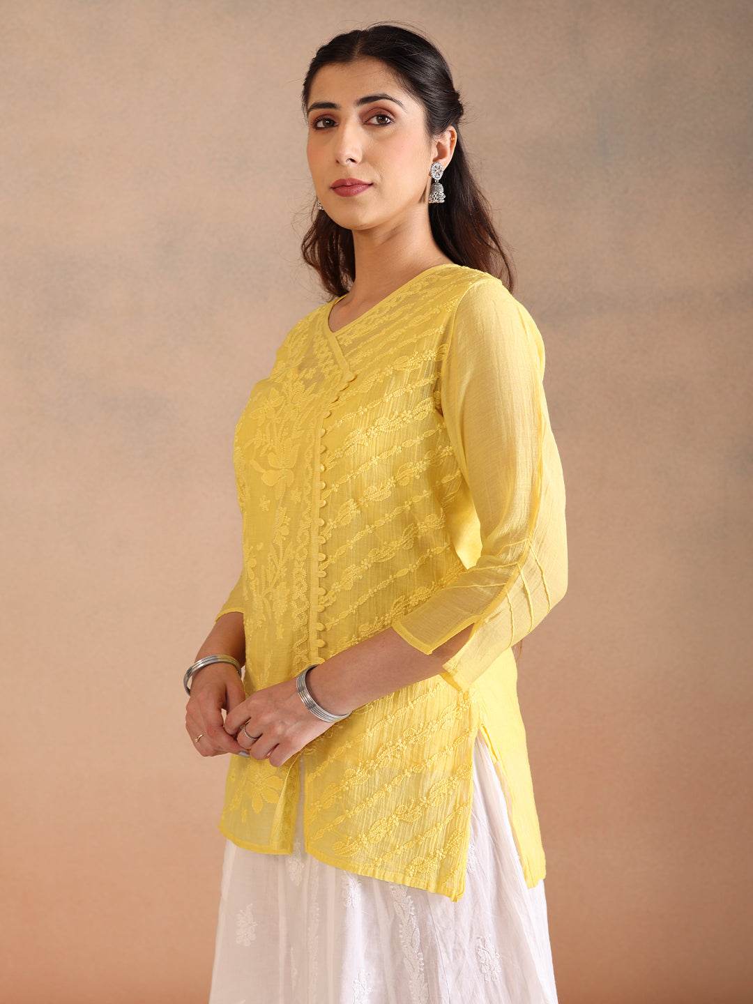 ZARQA MUL CHANDERI TOP - KRI CHIKANKARI