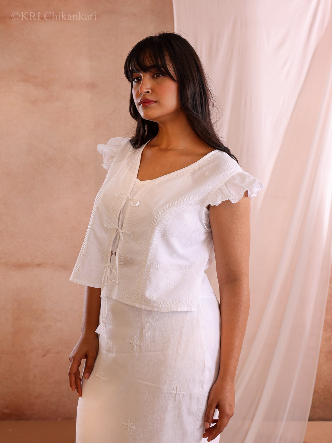 SURI WHITE CAMBRIC TOP
