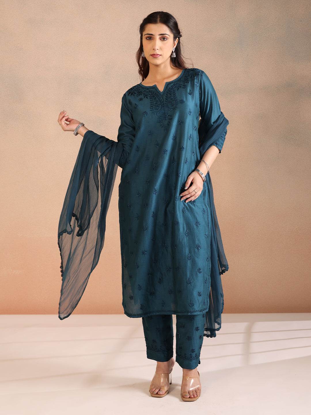 NEELAM CHANDERI KURTA - KRI CHIKANKARI