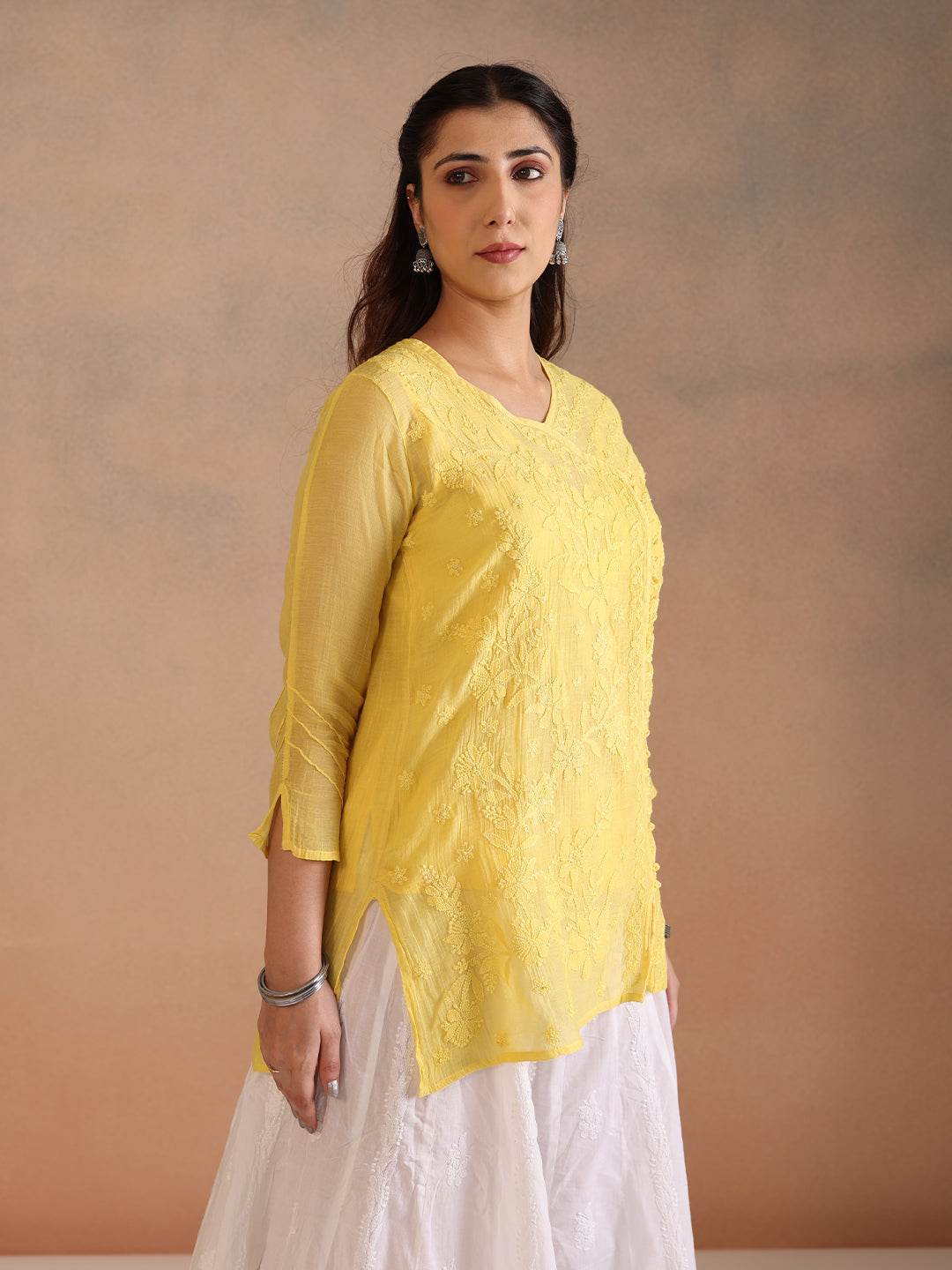 ZARQA MUL CHANDERI TOP - KRI CHIKANKARI
