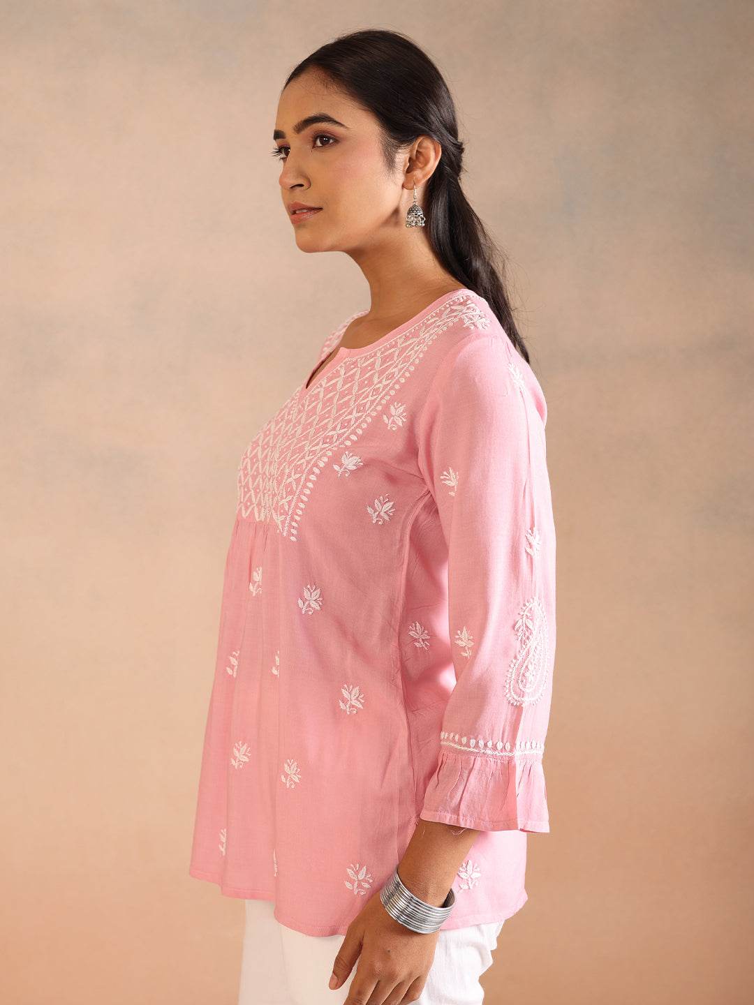 MANZARI MODAL TOP - KRI CHIKANKARI