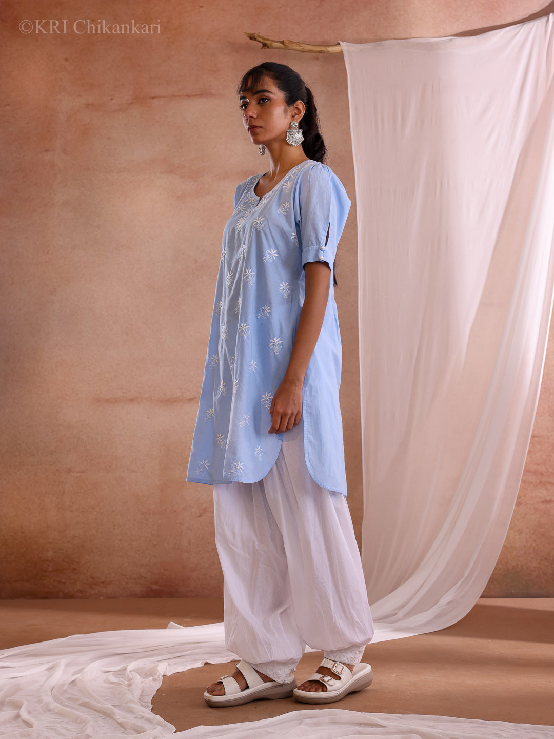 AFSHA ICE BLUE COTTON SHORT KURTA