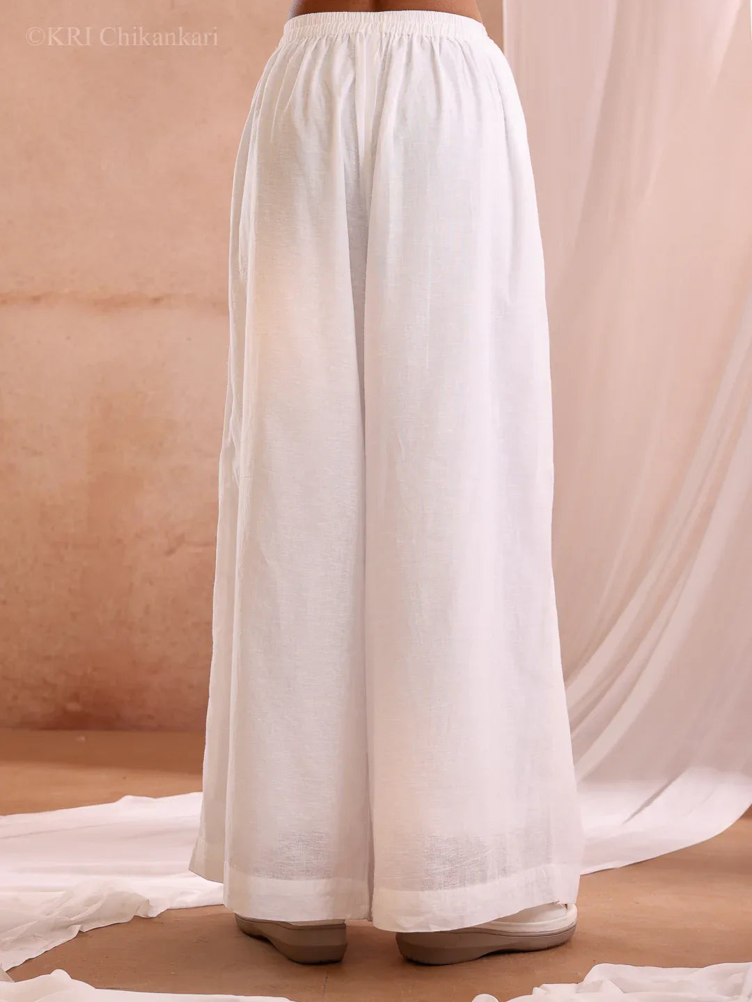 NIGAR WHITE LINEN BLEND KOREAN PANTS - KRI CHIKANKARI