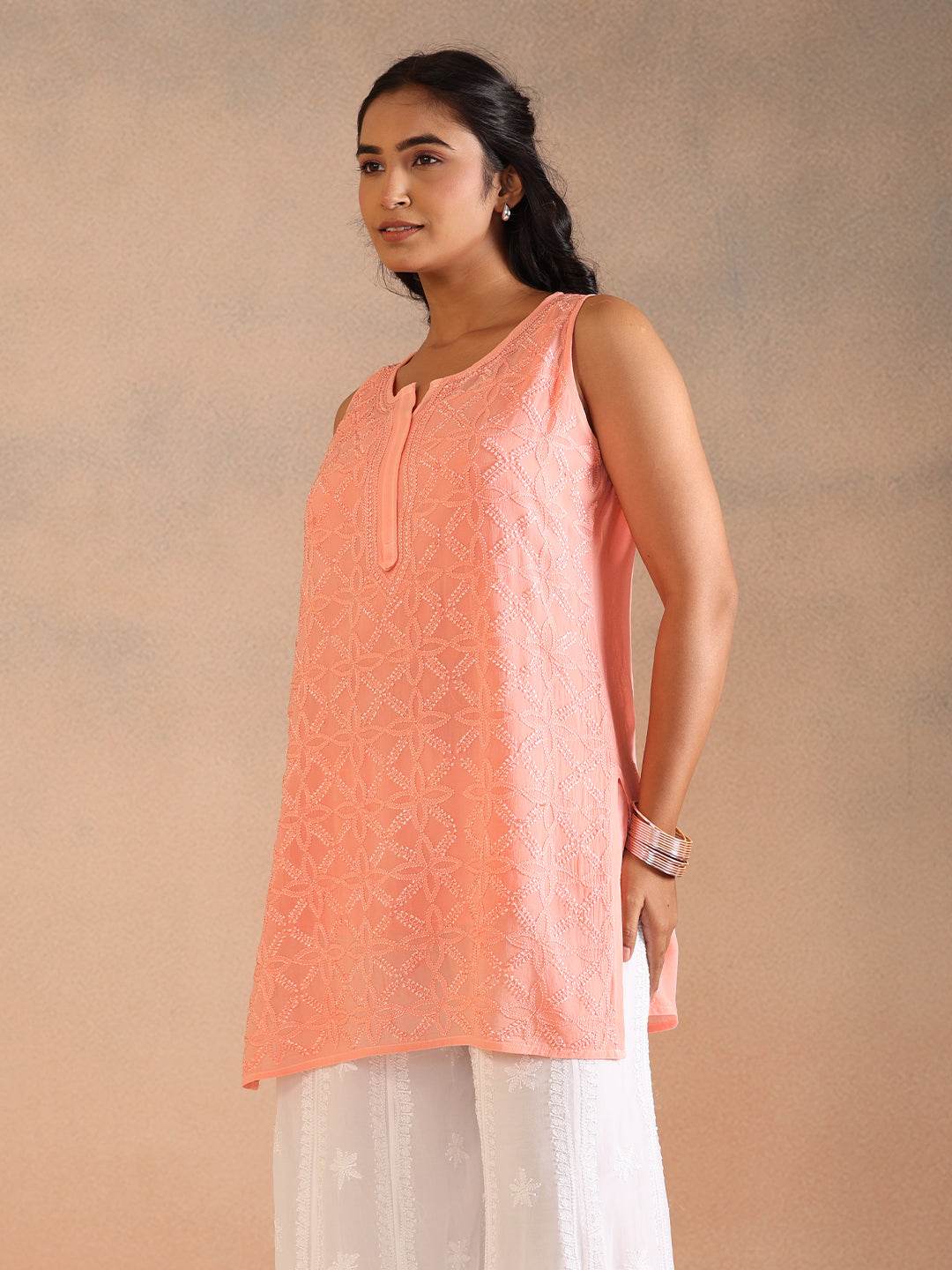 NUSHA GEORGETTE TOP - KRI CHIKANKARI