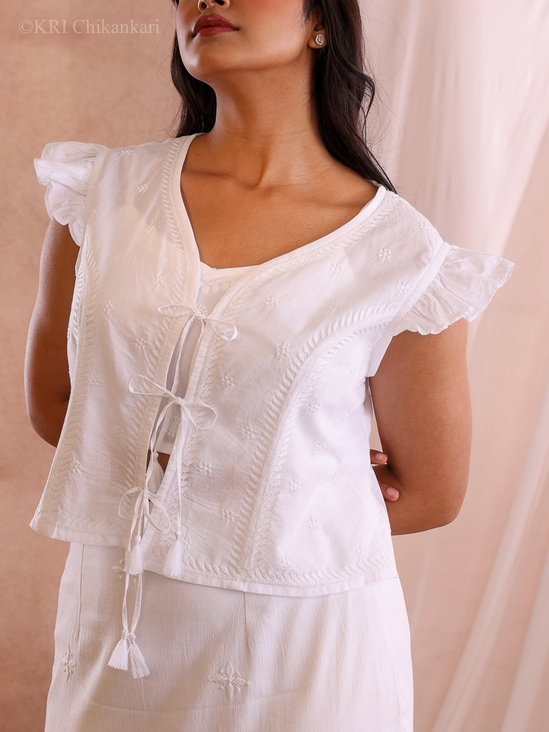 SURI WHITE CAMBRIC TOP