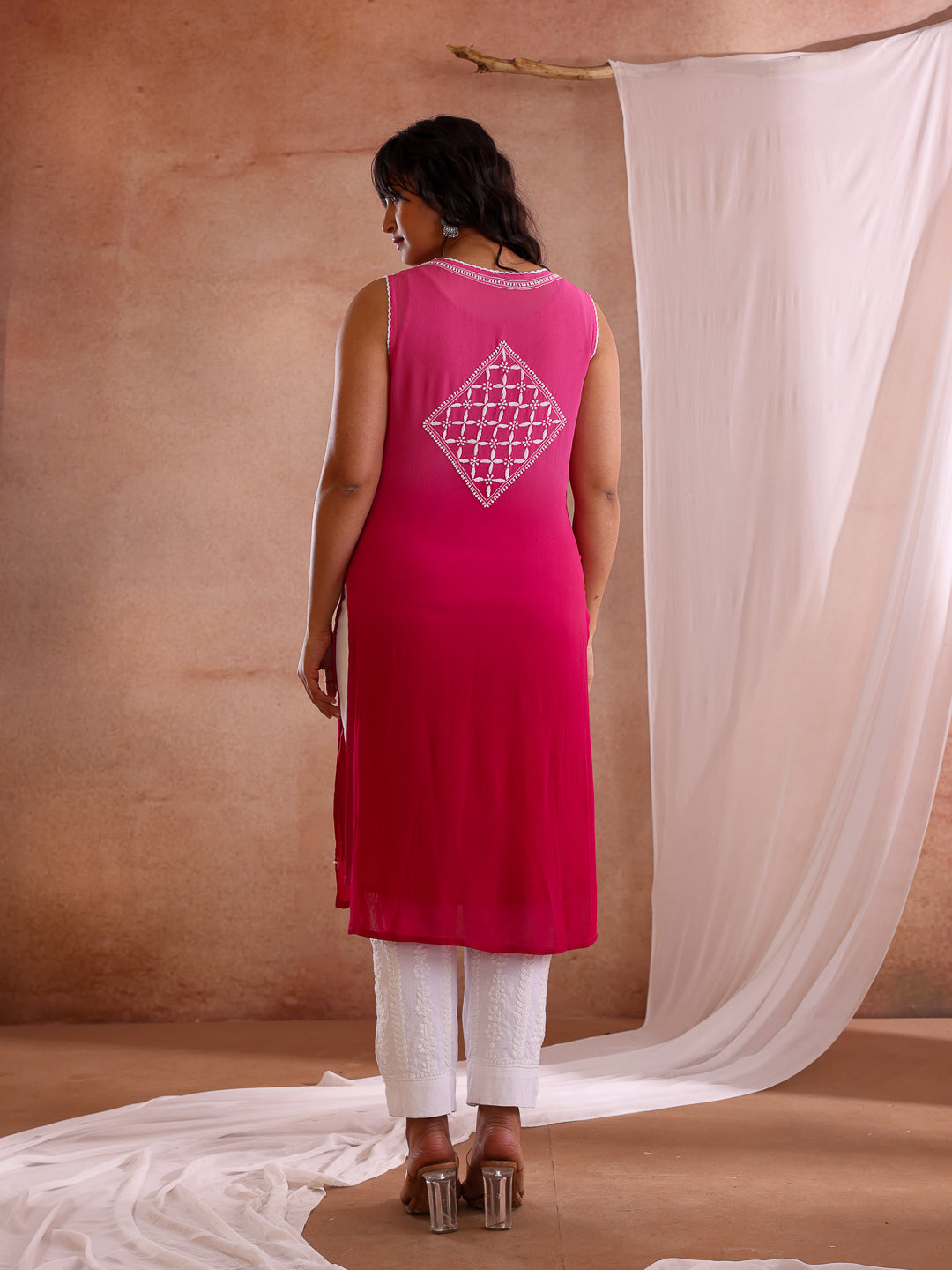 ZAVIA PINK GEORGETTE SLEEVELESS KURTA