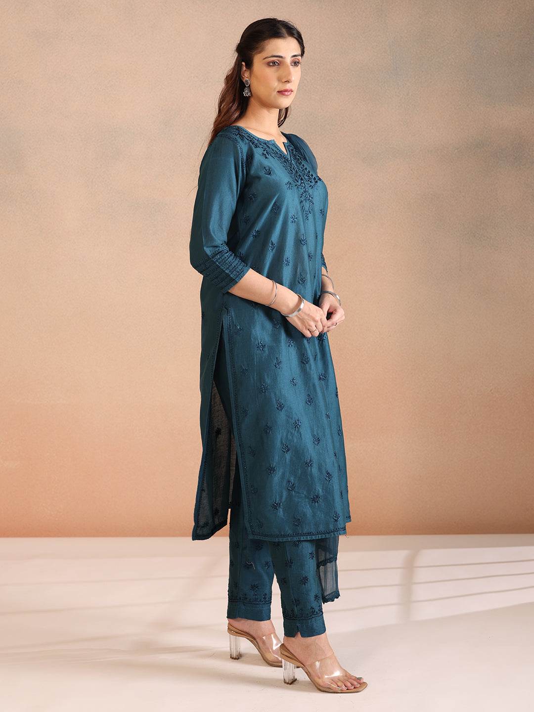 NEELAM CHANDERI KURTA - KRI CHIKANKARI