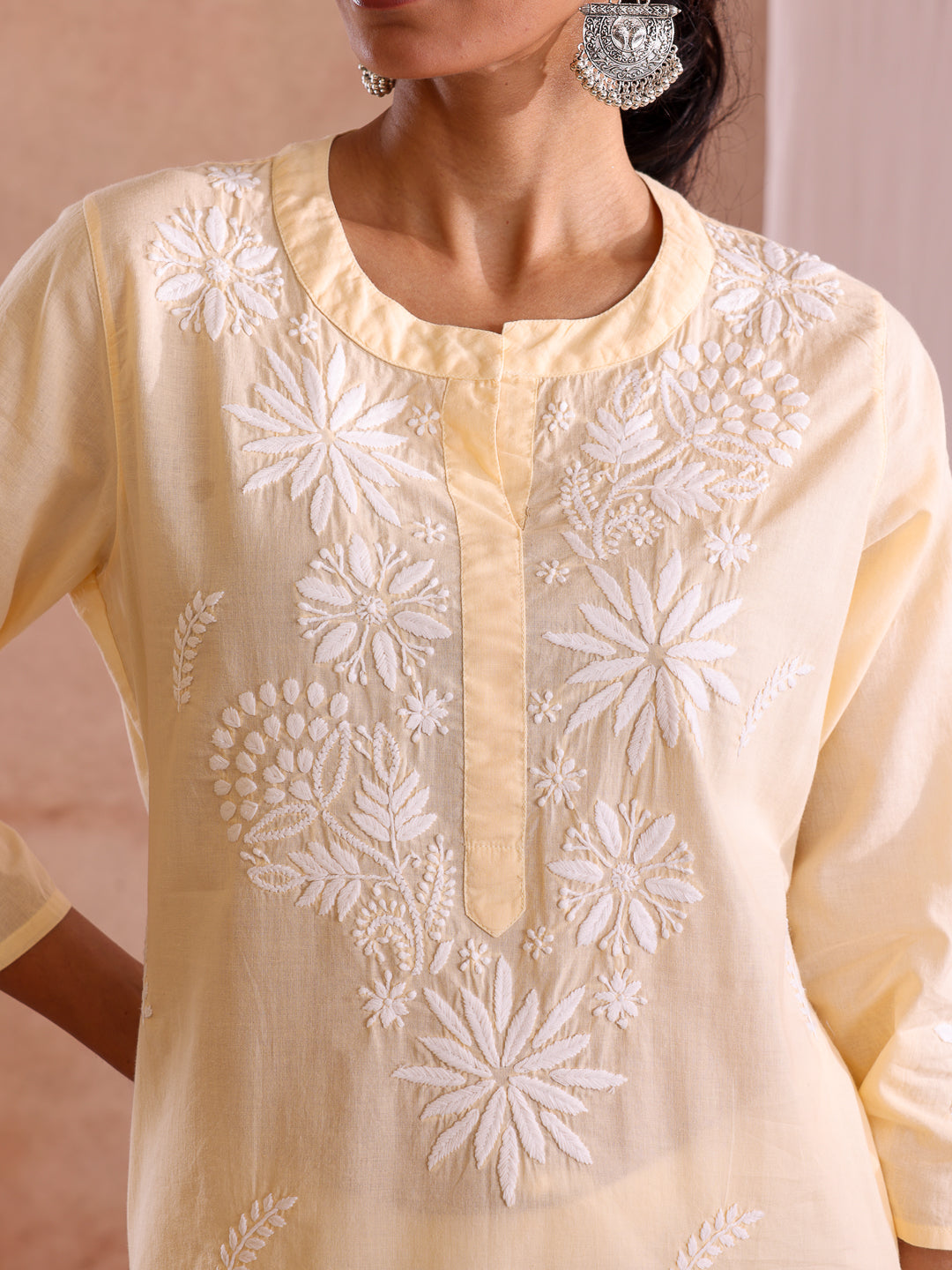 GULNA CHIKANKARI COTTON KURTA