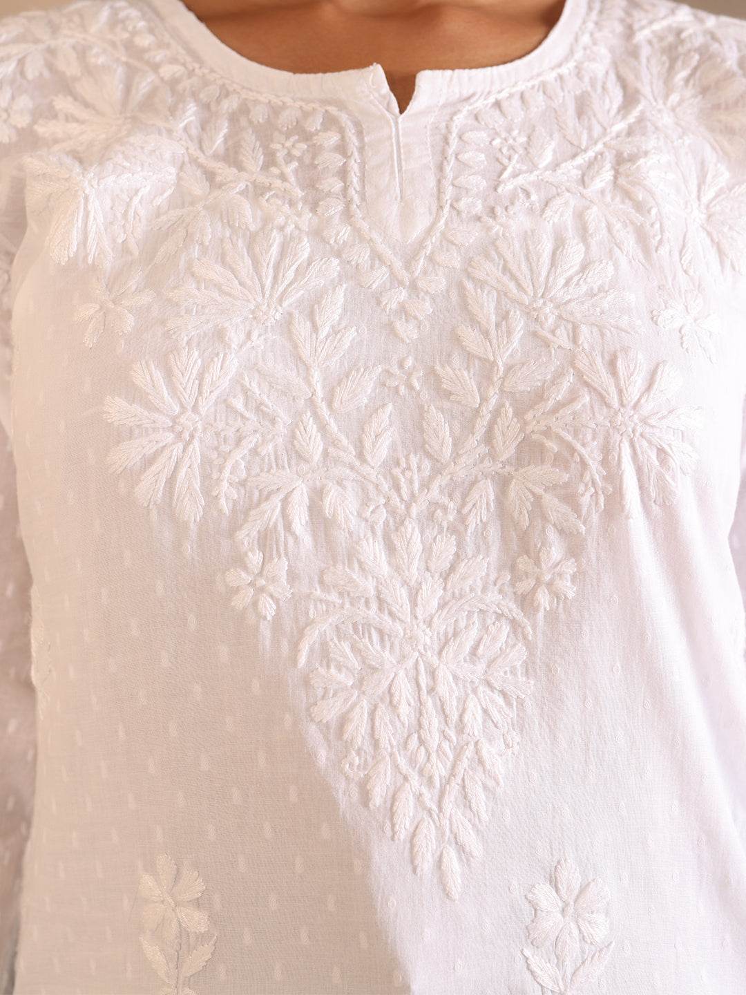BAIZA COTTON TOP - KRI CHIKANKARI