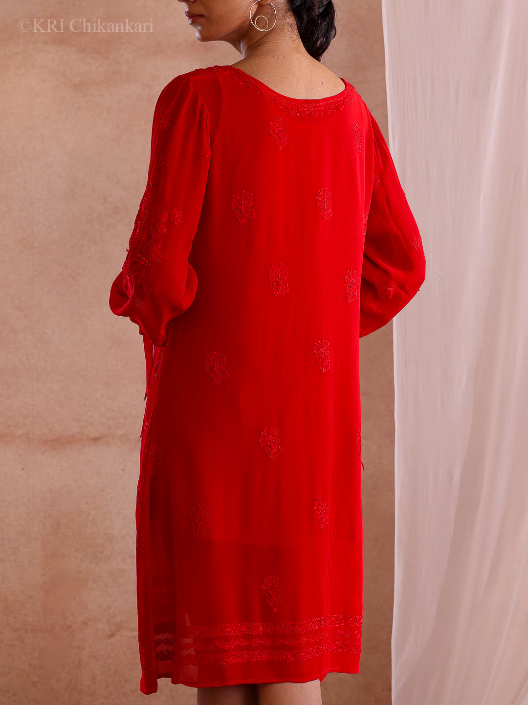 VERA GEORGETTE SHIFT DRESS