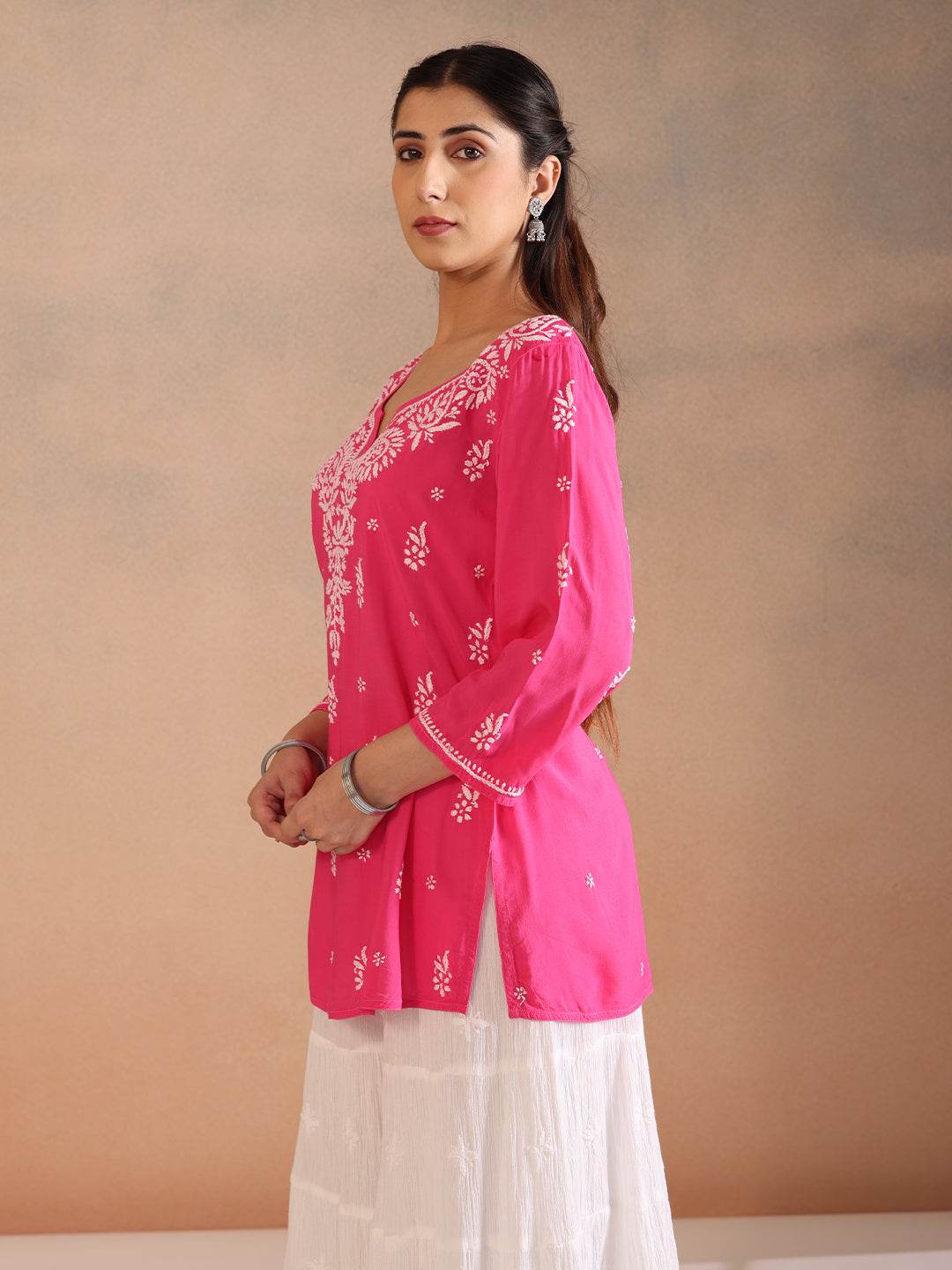TANAAZ MODAL TOP - KRI CHIKANKARI