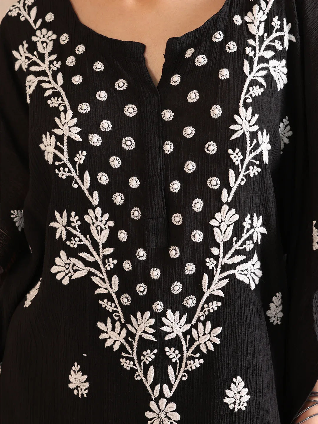 FAYA CRUSH COTTON BLACK KAFTAN - KRI CHIKANKARI