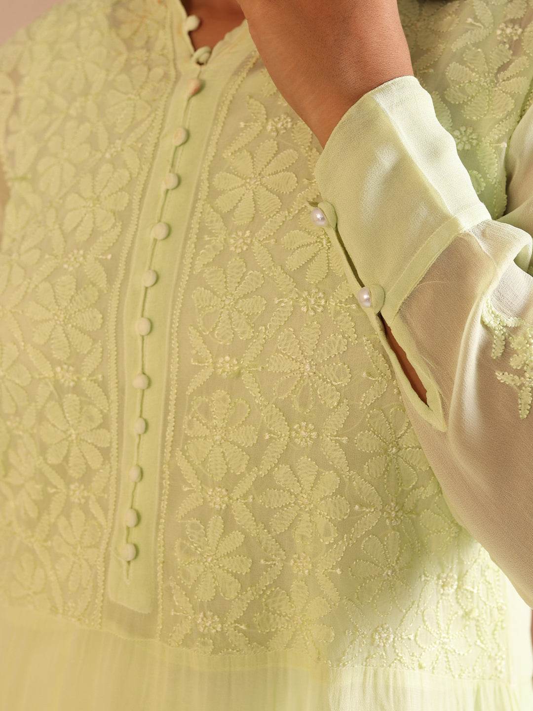 ZAHA GEORGETTE KURTA - KRI CHIKANKARI