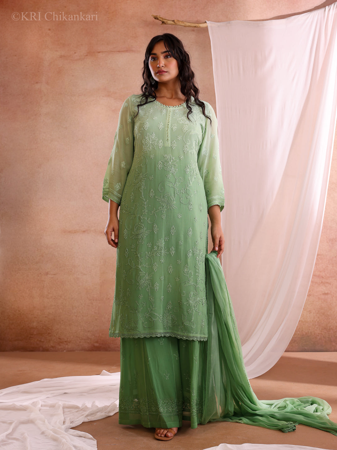VANYA GEORGETTE KURTA