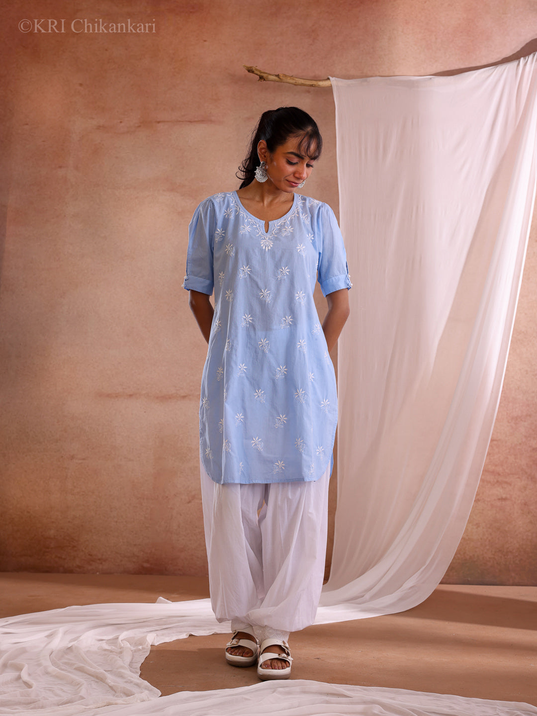 AFSHA ICE BLUE COTTON SHORT KURTA