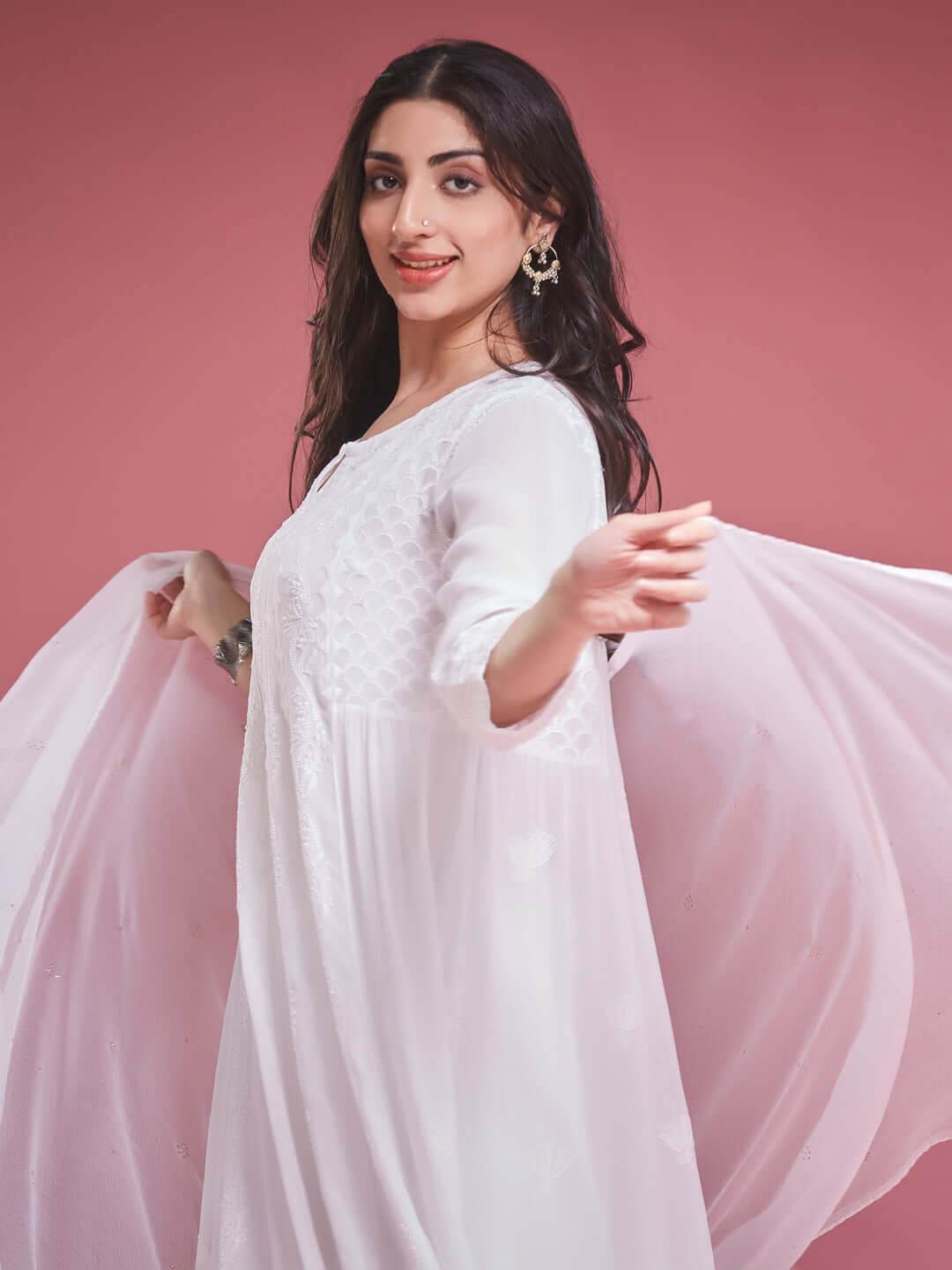 JHILMIL Mukaish Chiffon Dupatta - KRI CHIKANKARI