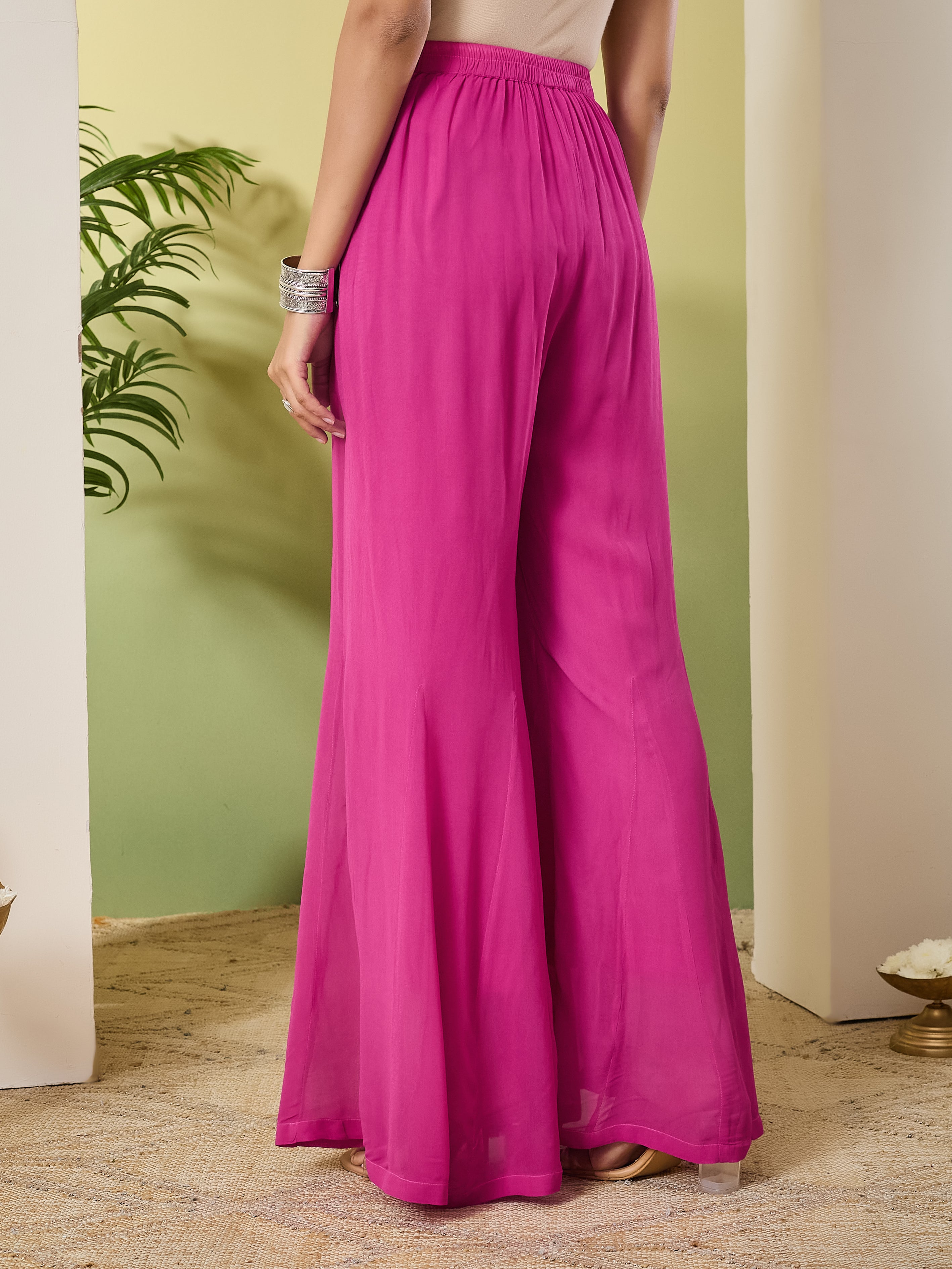 INAARA CHIKANKARI GEORGETTE PINK SET