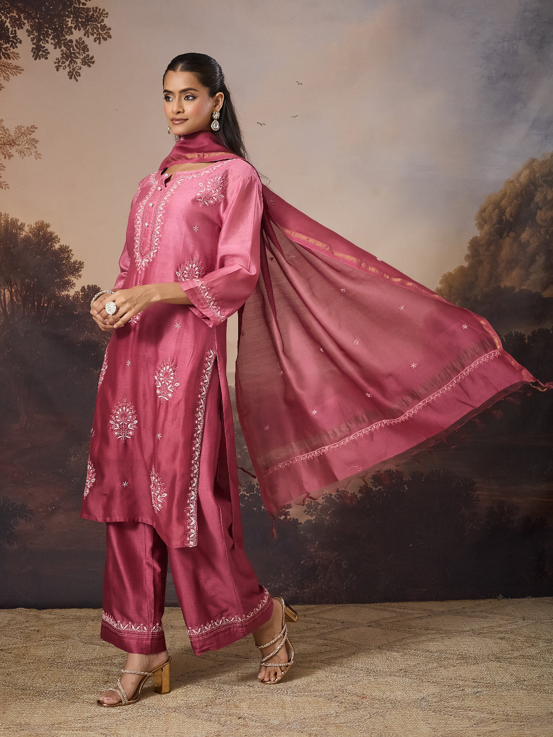 ANBAR CHIKANKARI CHANDERI PINK KURTA SET