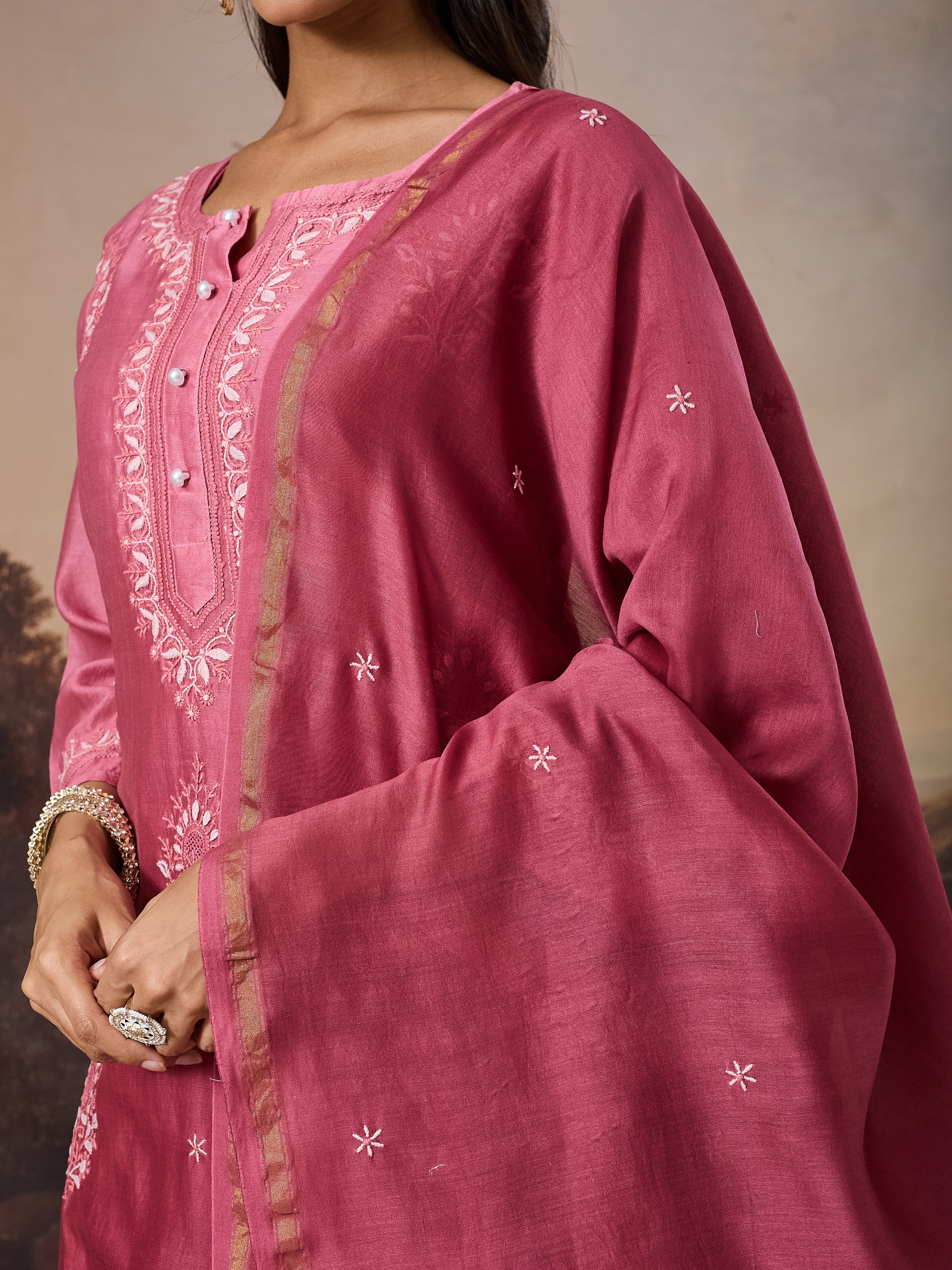 ANBAR CHIKANKARI CHANDERI PINK DUPATTA