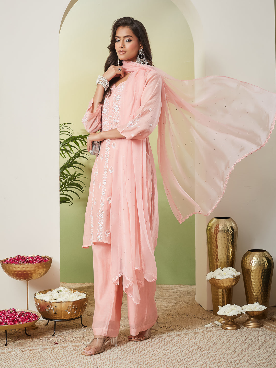 JHALAK CHIKANKARI MUL CHANDERI PEACH KURTA
