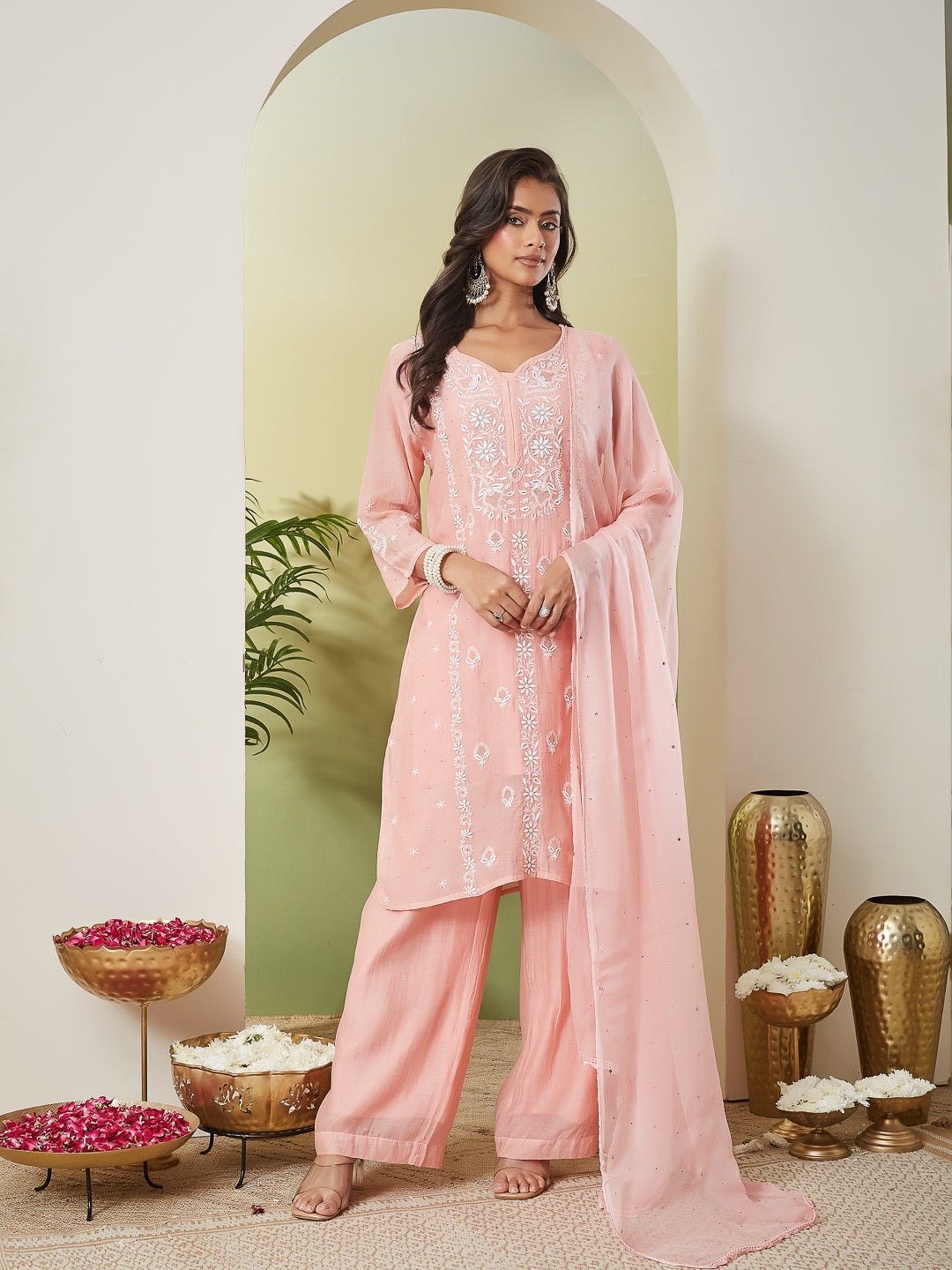 JHALAK CHIKANKARI MUL CHANDERI PEACH KURTA