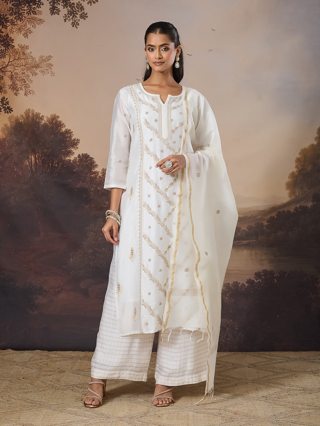 TIRAAZ CHIKANKARI CHANDERI IVORY KURTA