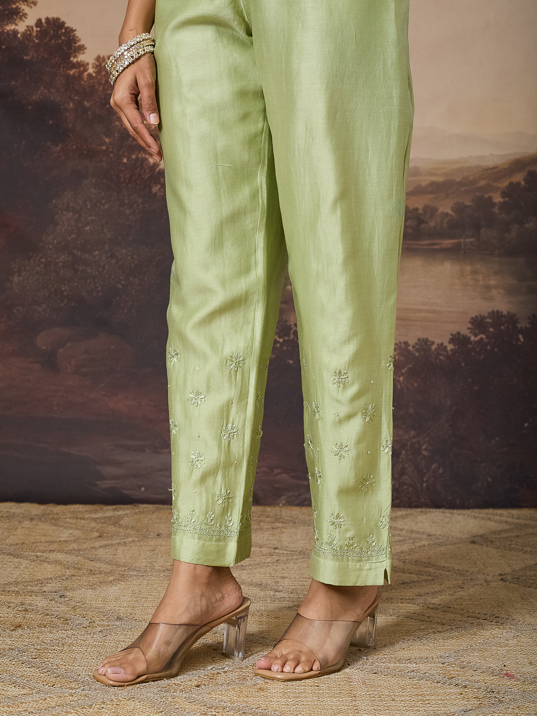 NEELAM CHIKANKARI CHANDERI GREEN KURTA SET