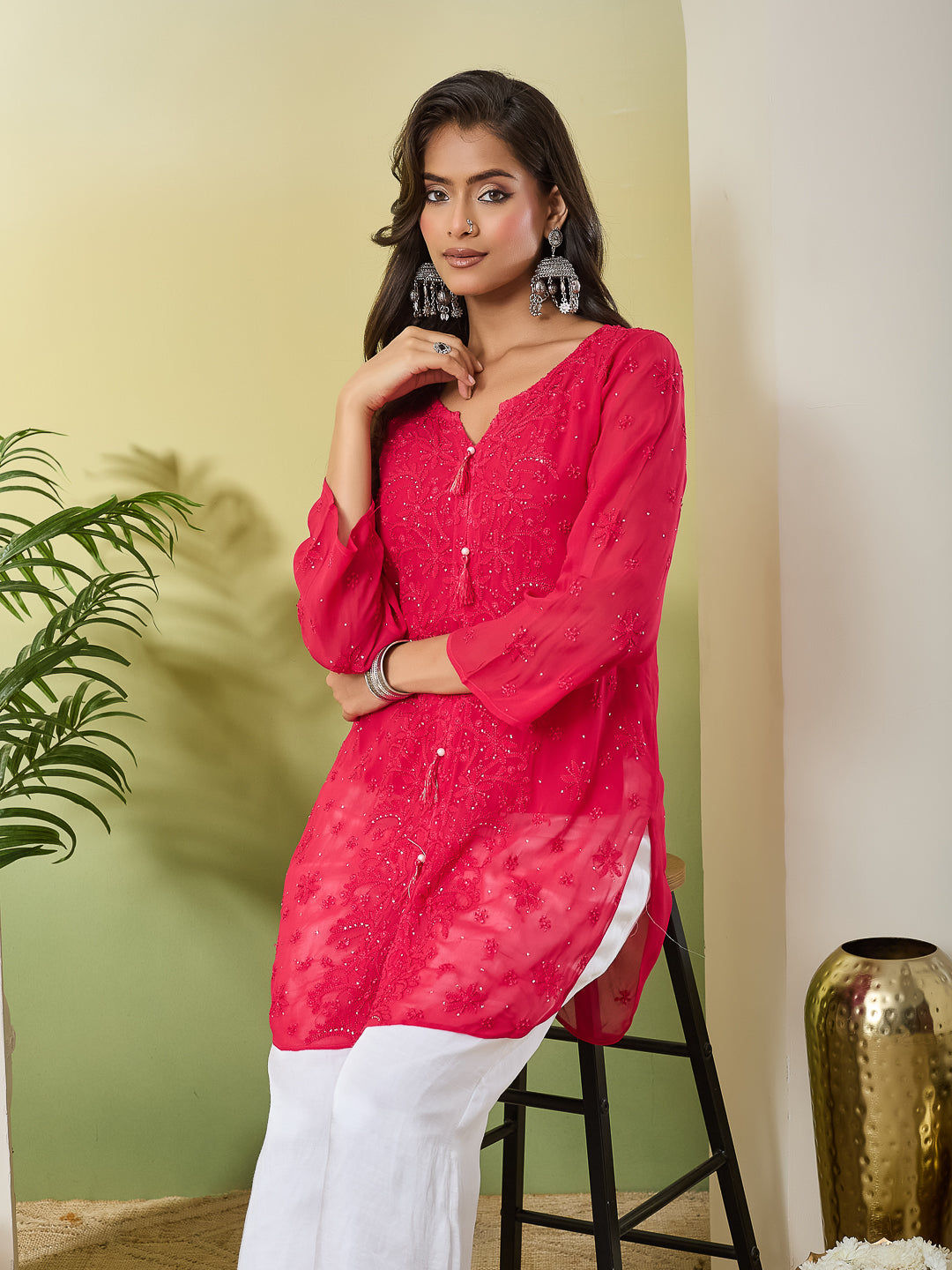 JUHI CHIKANKARI GEORGETTE MAGENTA TOP