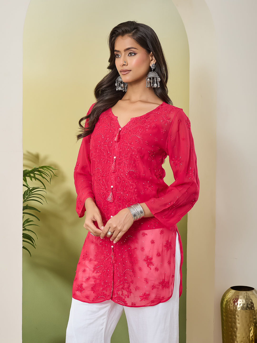 JUHI CHIKANKARI GEORGETTE MAGENTA TOP