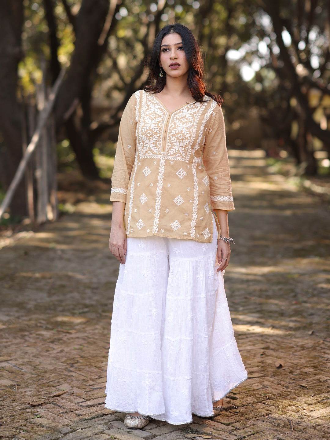 MARIAM Chikankari Mulmul Top - KRI CHIKANKARI