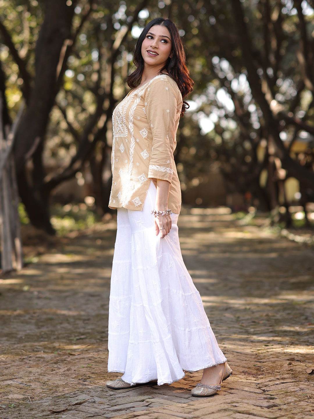 MARIAM Chikankari Mulmul Top - KRI CHIKANKARI