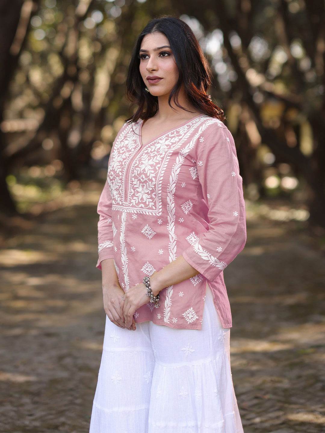 MARIAM Chikankari Mulmul Top - KRI CHIKANKARI
