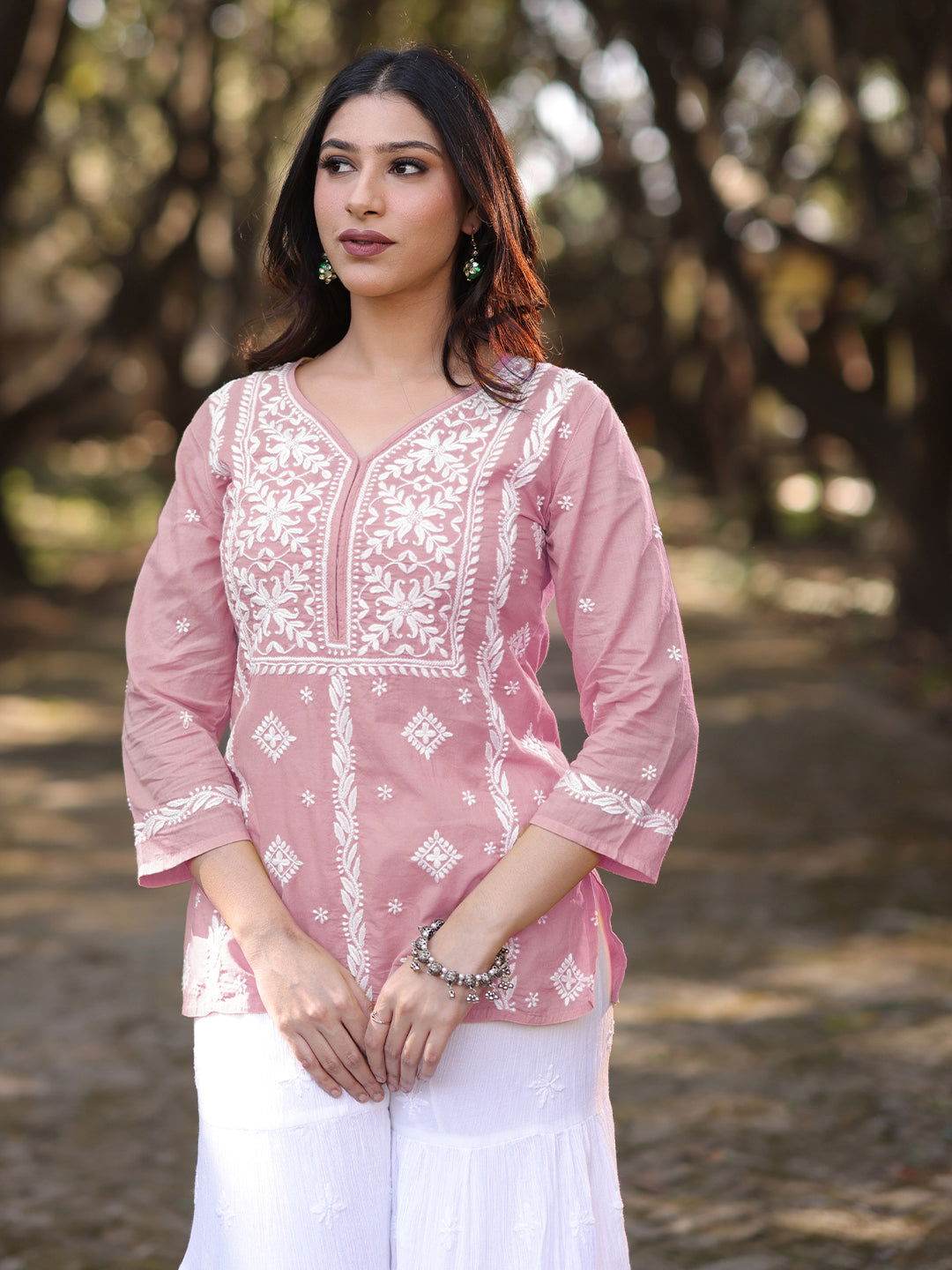 MARIAM Chikankari Mulmul Top - KRI CHIKANKARI