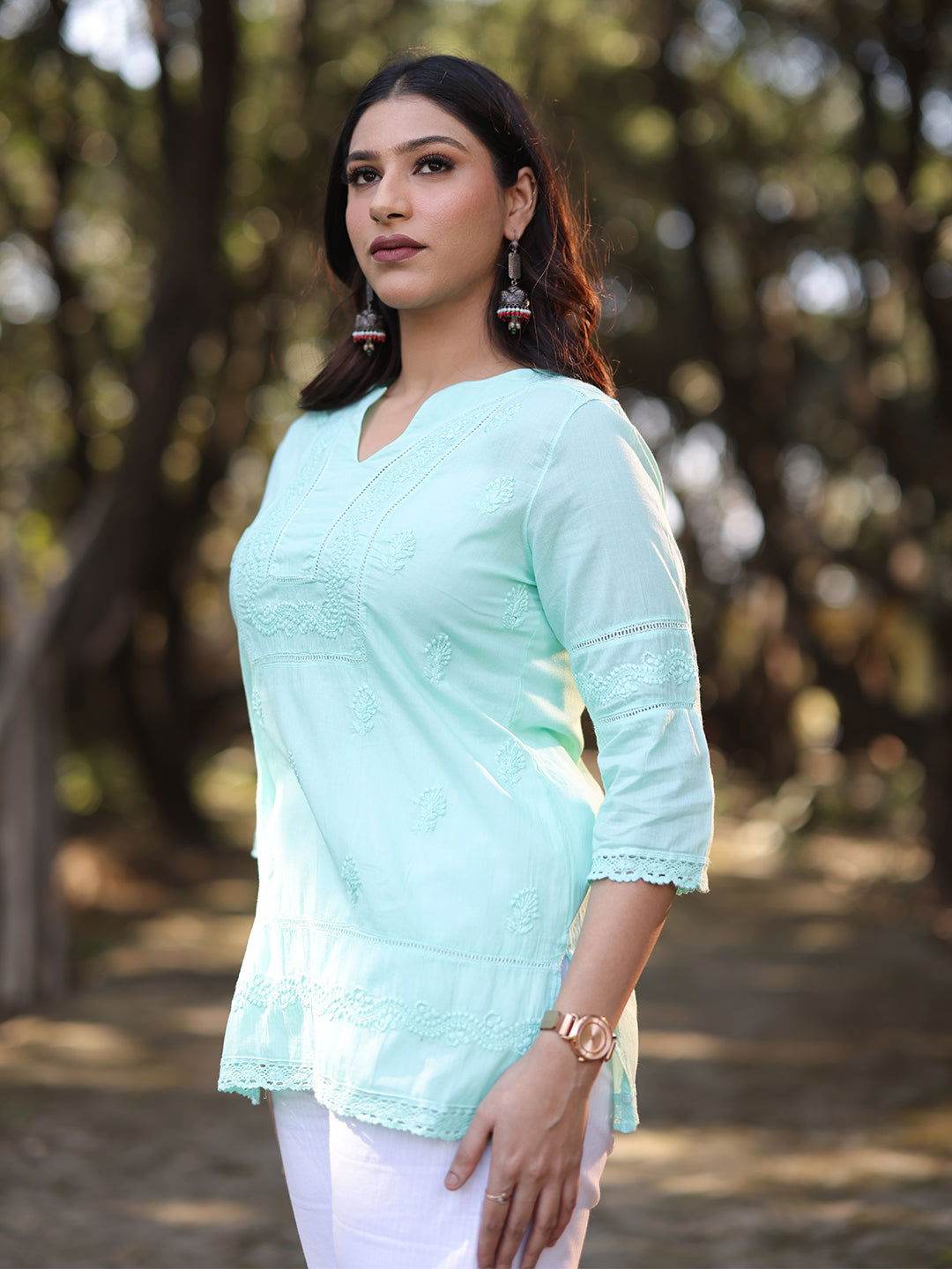 SARA Chikankari Mumul top - KRI CHIKANKARI