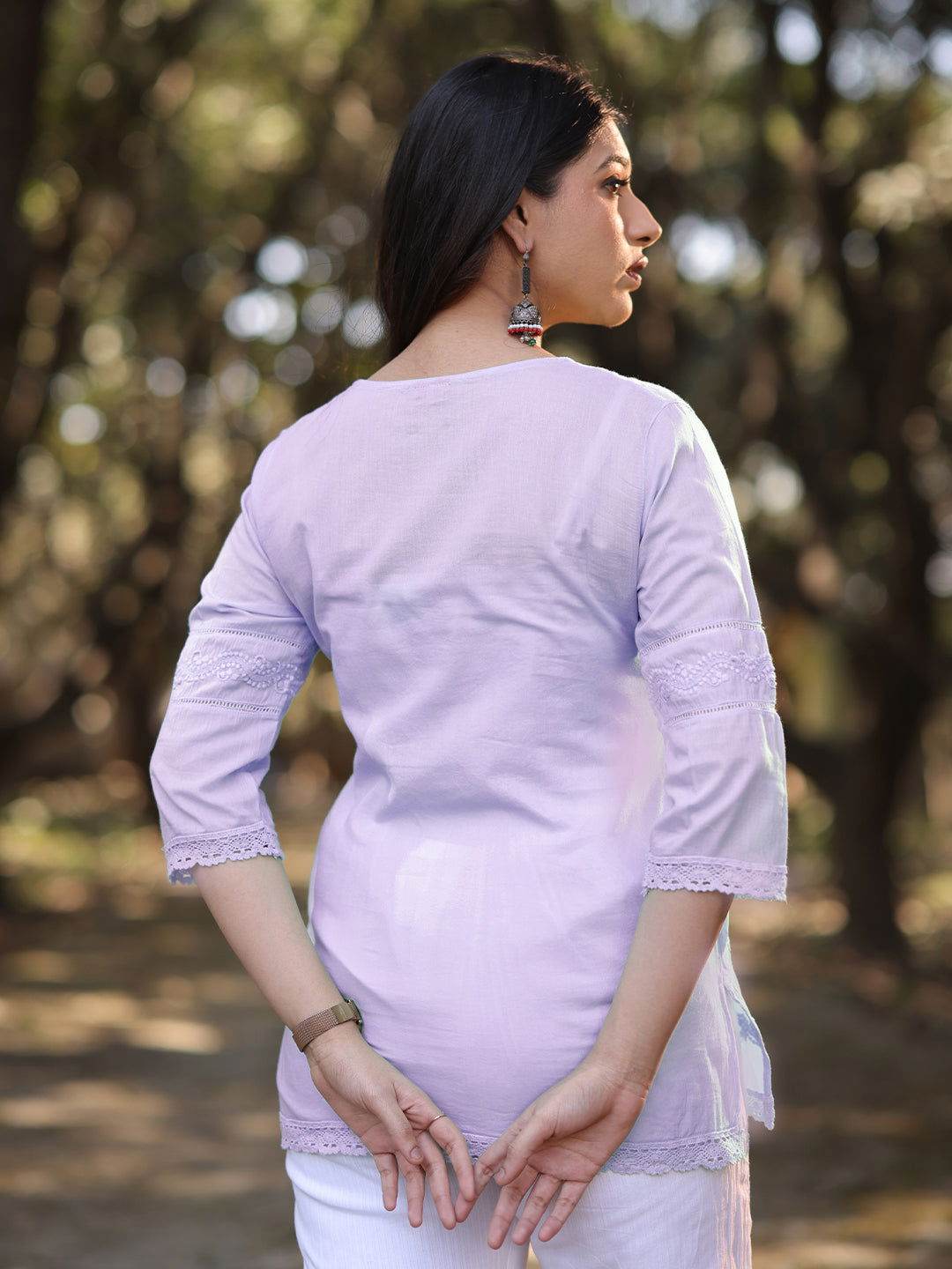 SARA Chikankari Mumul top - KRI CHIKANKARI