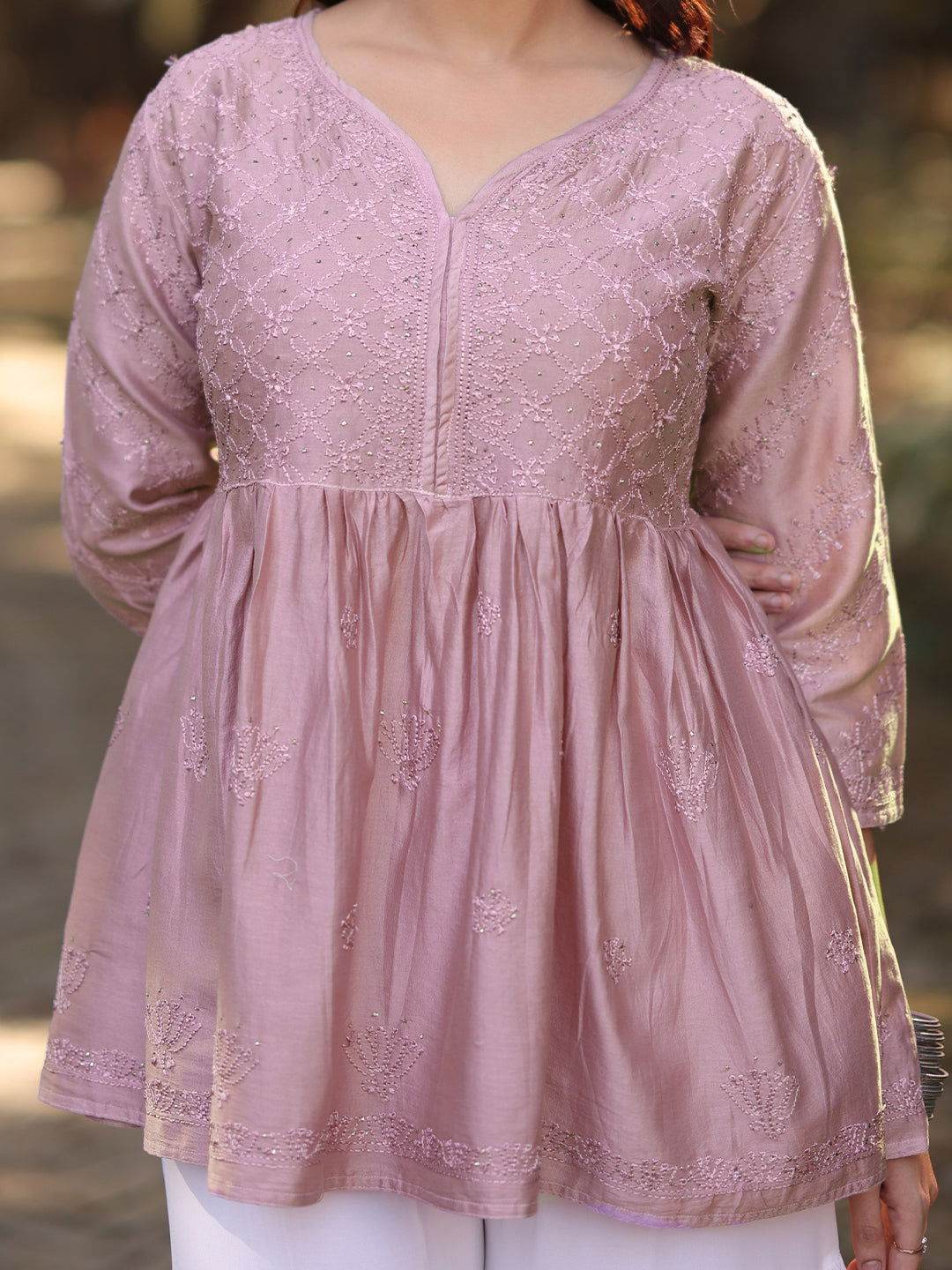 ZAHIRA Chikankari Chanderi Top - KRI CHIKANKARI