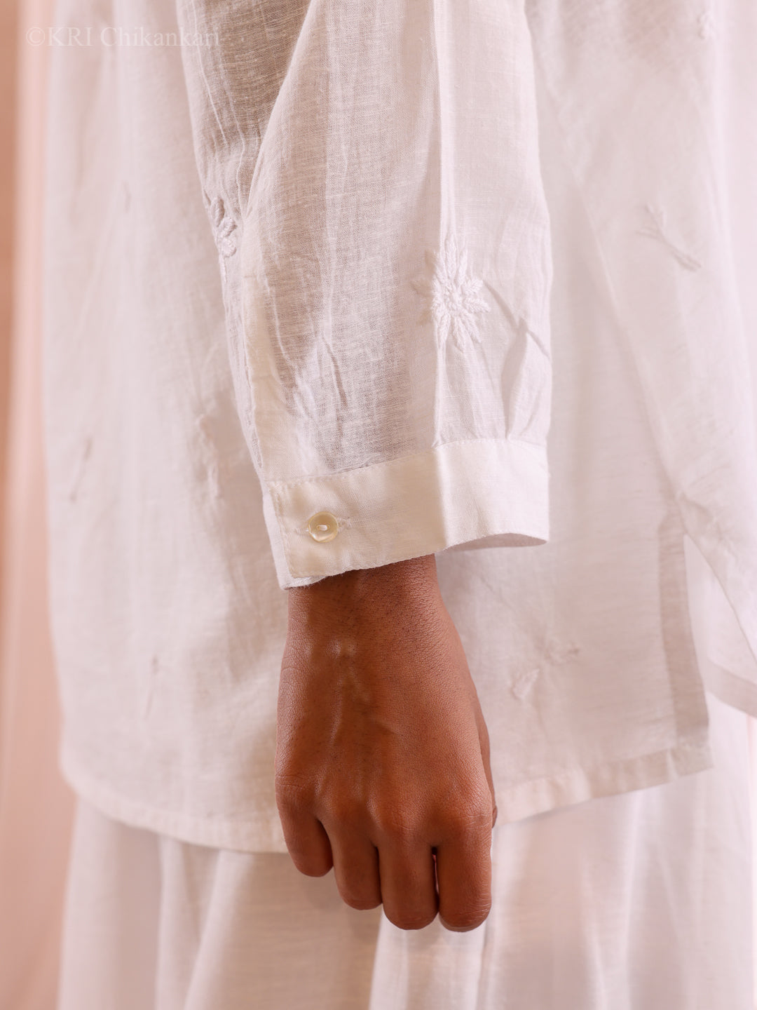 AIRA CHIKANKARI WHITE COTTON BIB SET