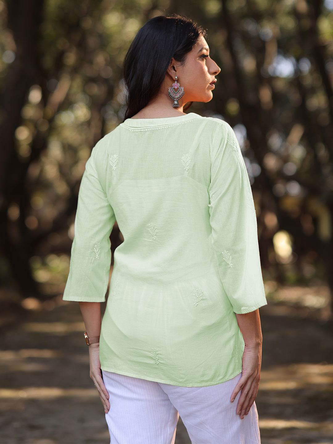 ZUBI Chikankari Mul Top - KRI CHIKANKARI