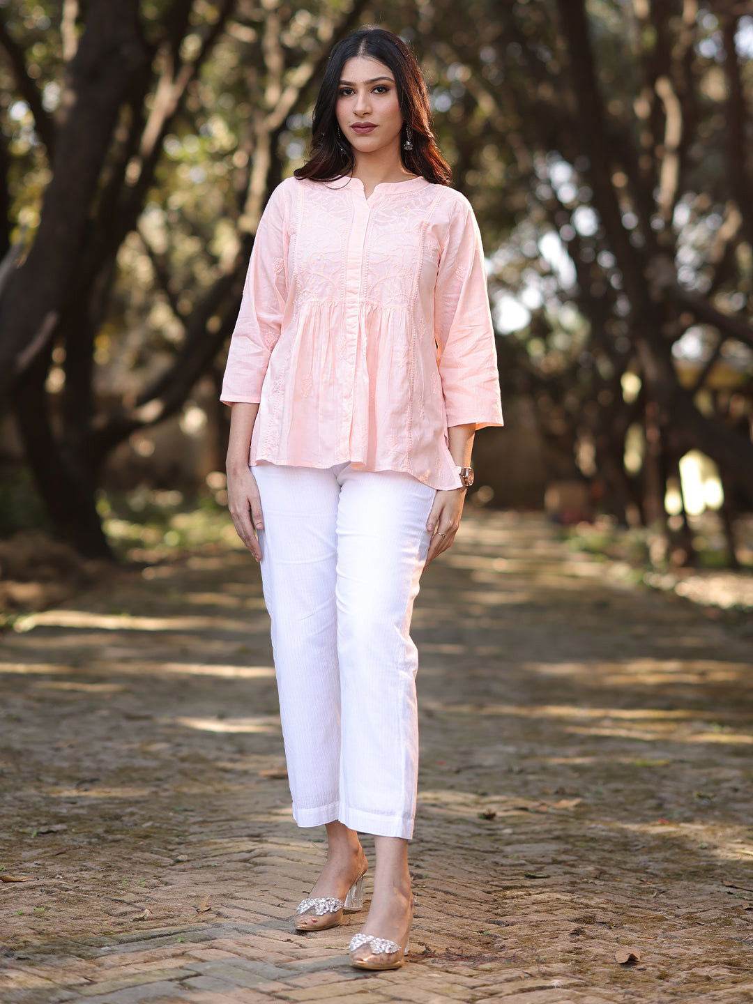 ZUBI Chikankari Mul Top - KRI CHIKANKARI