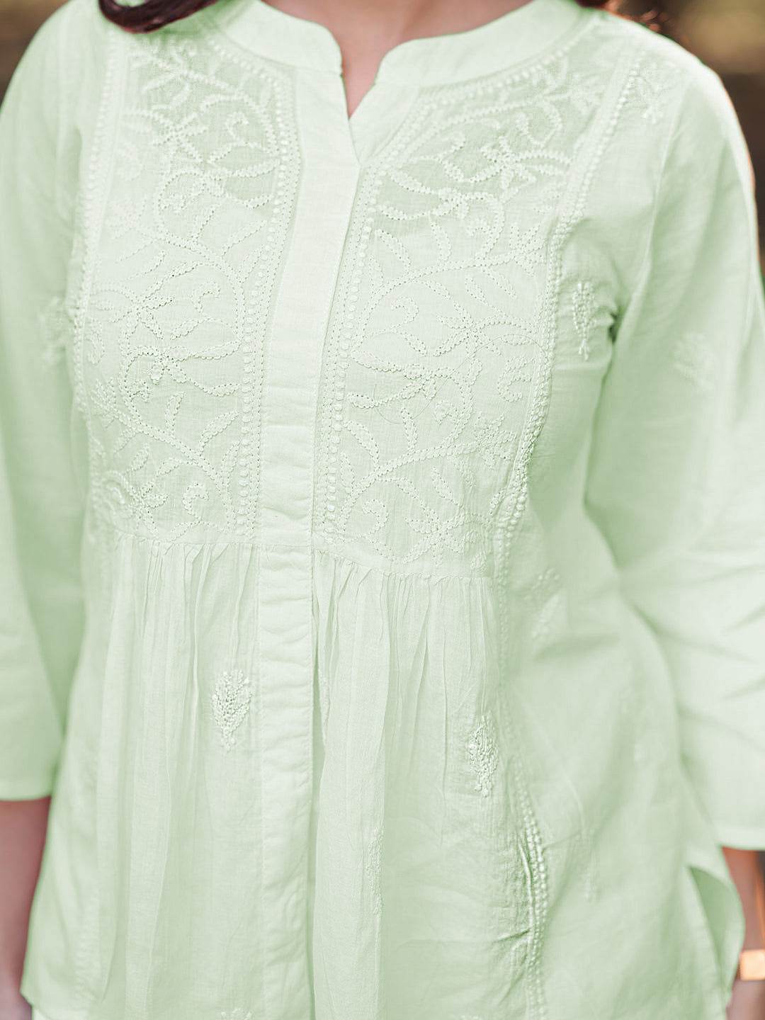 ZUBI Chikankari Mul Top - KRI CHIKANKARI